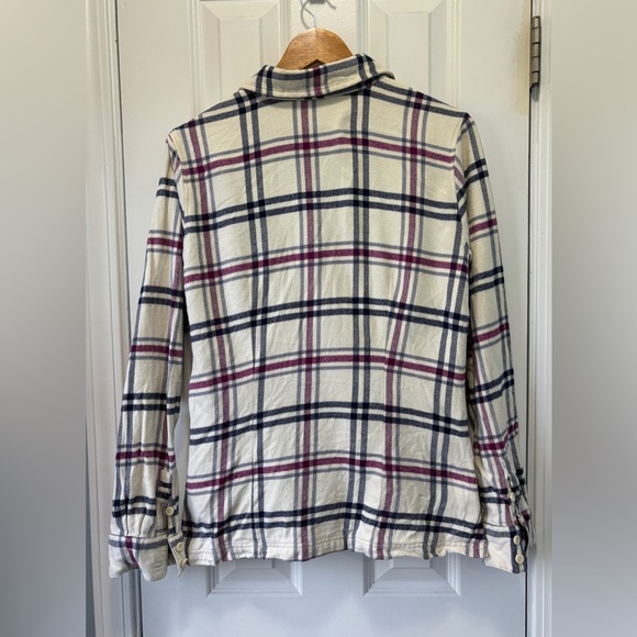 Patagonia Women's Organic Cotton Flannel Plaid Button Down Shirt Size 10 - Picture 3 of 8